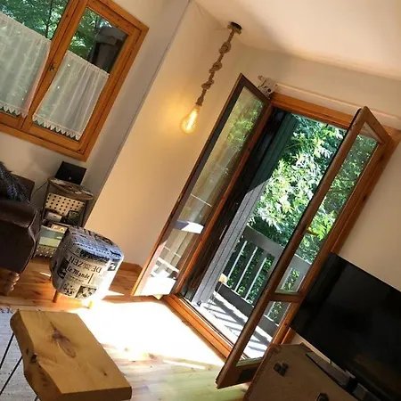 Apartament Bpirineos-la Casita Del Rebeco *